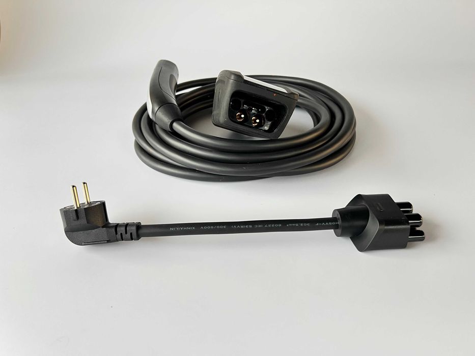 Адаптер (хвіст) на 16А для оригінальної зарядки Tesla Mobile Connector
