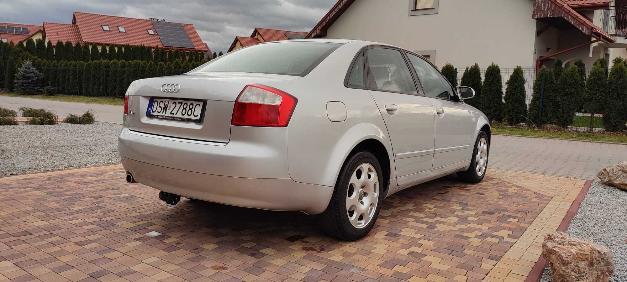 Audi A4 B6 1.6 benzyna 2004r.