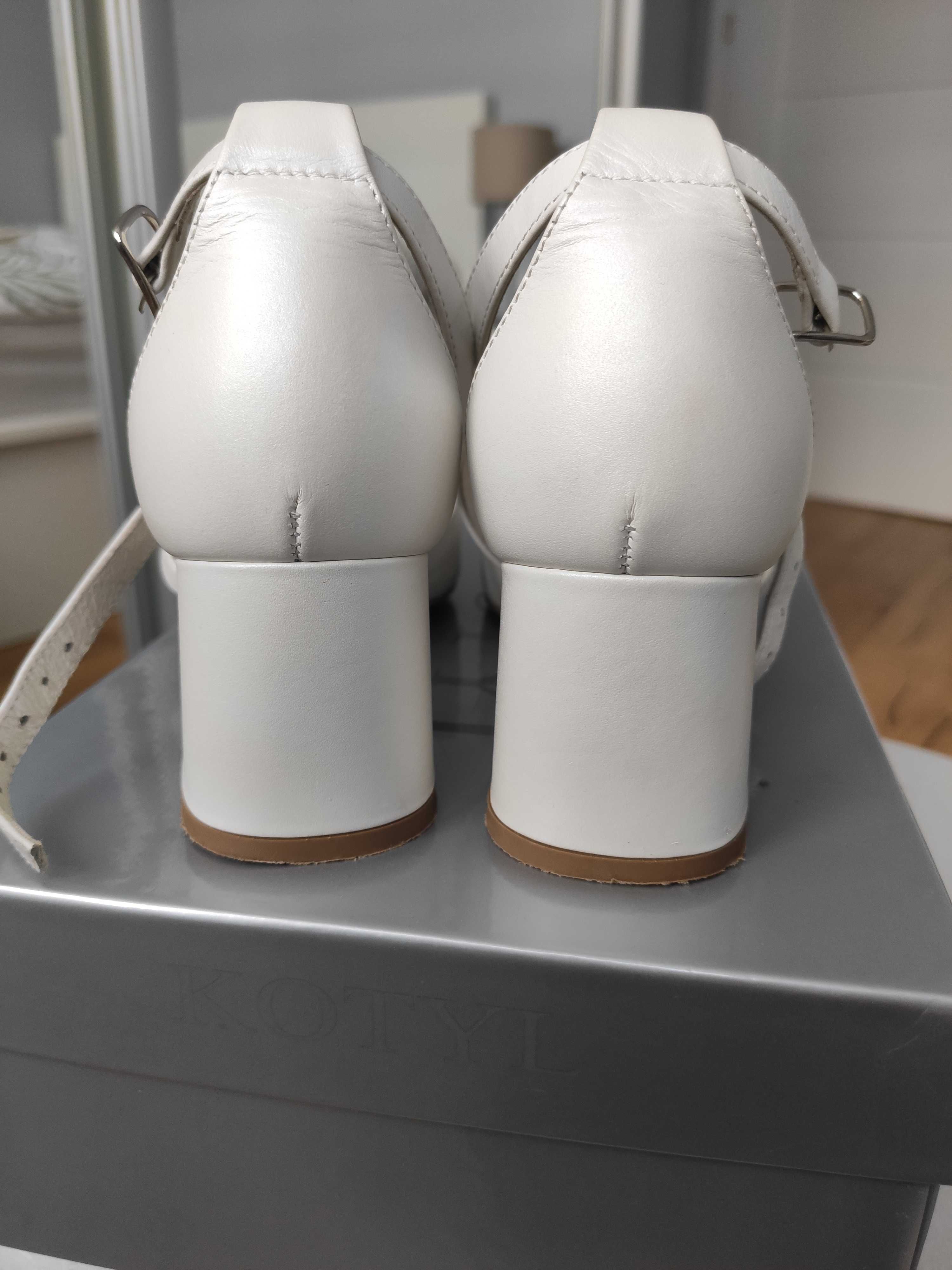 Buty ślubne Kotyl rozmiar 36 (pasuje na 37)