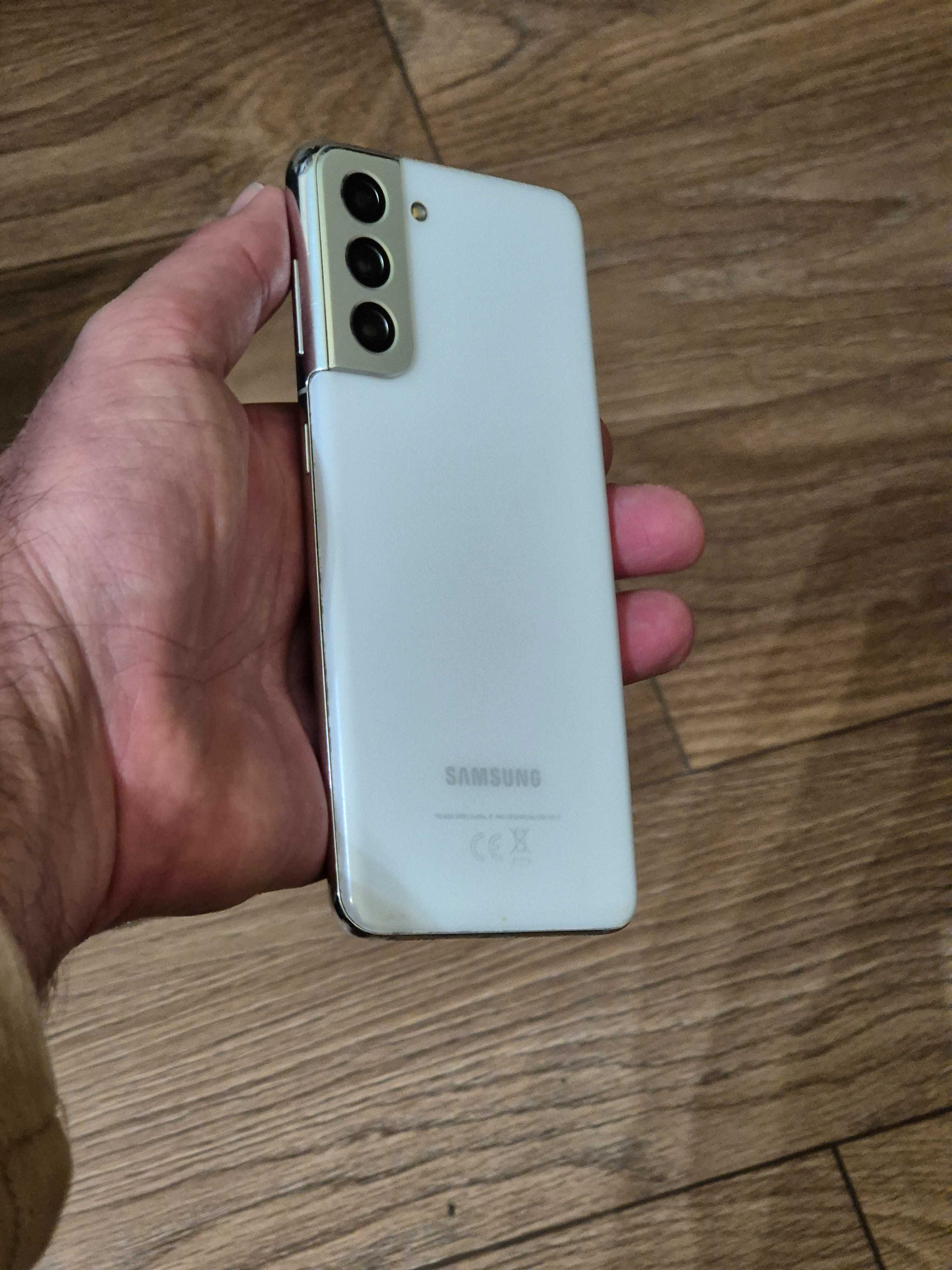 Samsung Galaxy s21 256gb - uszkodzony port USB