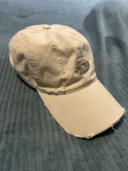 Кепка Diesel молочная