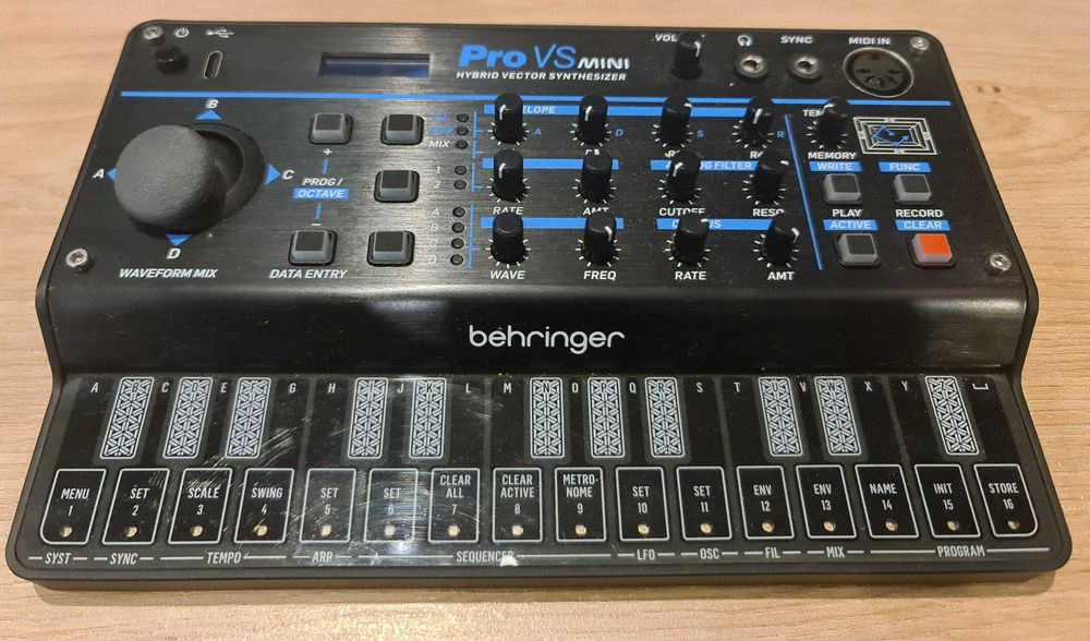 Behringer PRO VS MINI