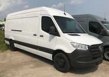 Mercedes-Benz Sprinter 317cdi  L3H2, automat, wyprzedaż rocznika 2024