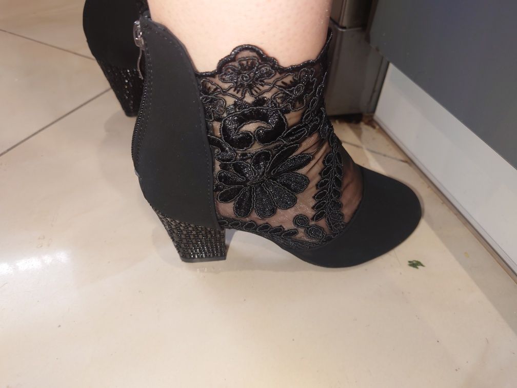 Buty damskie rozmiar 36