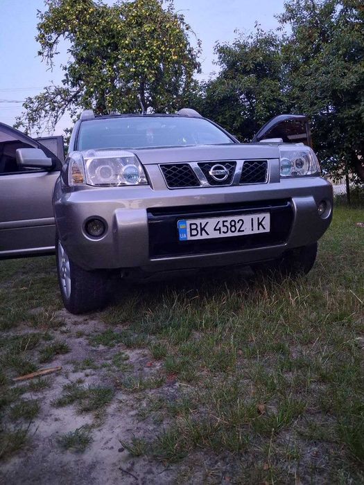 Авто Nissan x-trail T30