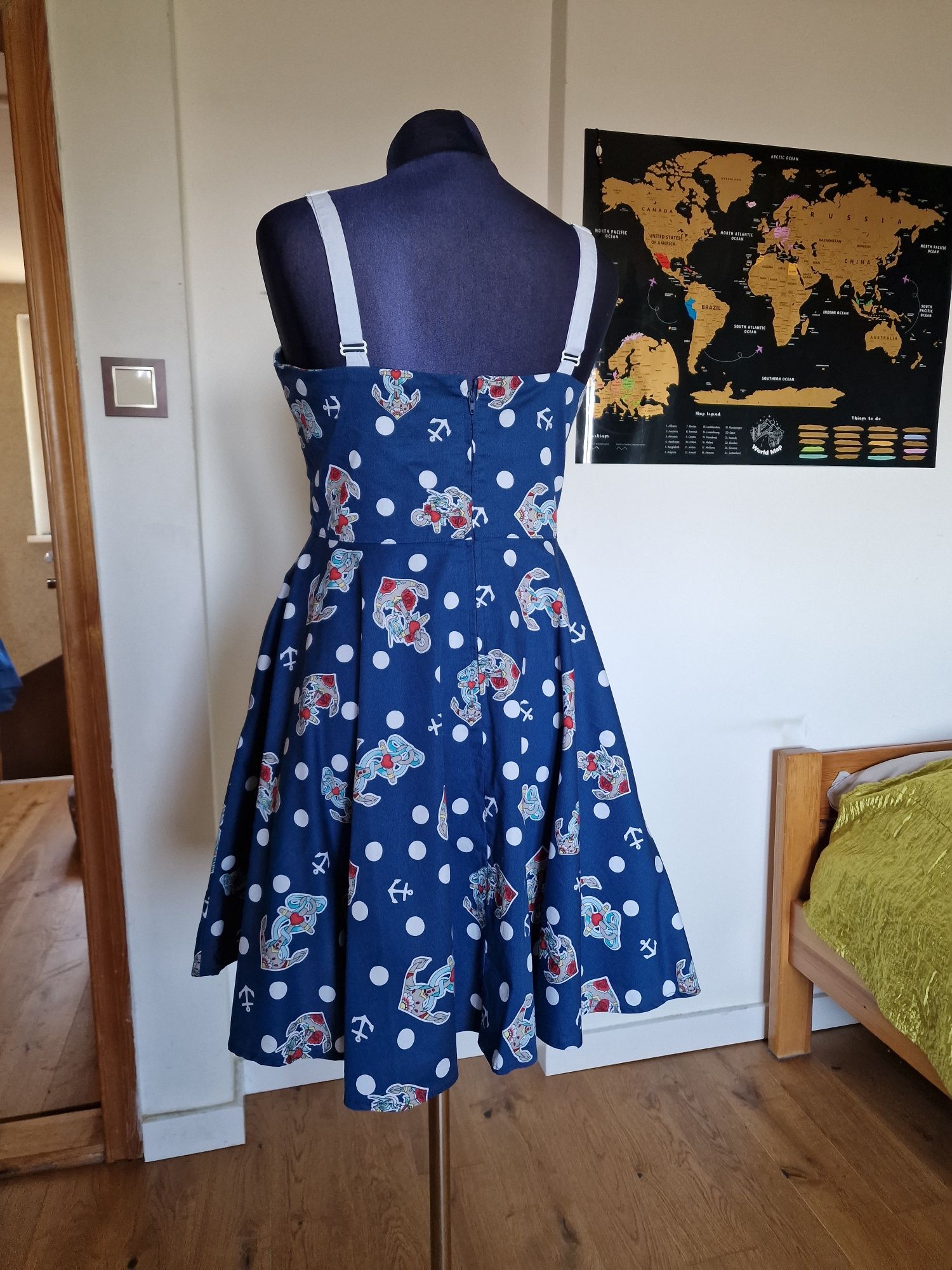 Sukienka letnia Pin-Up Hell Bunny