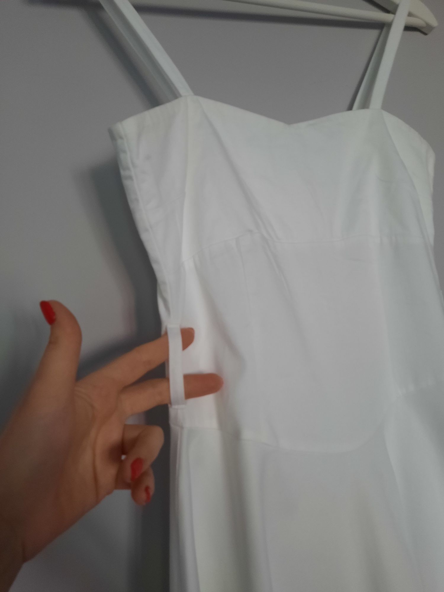 Sukienka biała Orsay 38 M na ramiączkach rozkloszowana bawełna