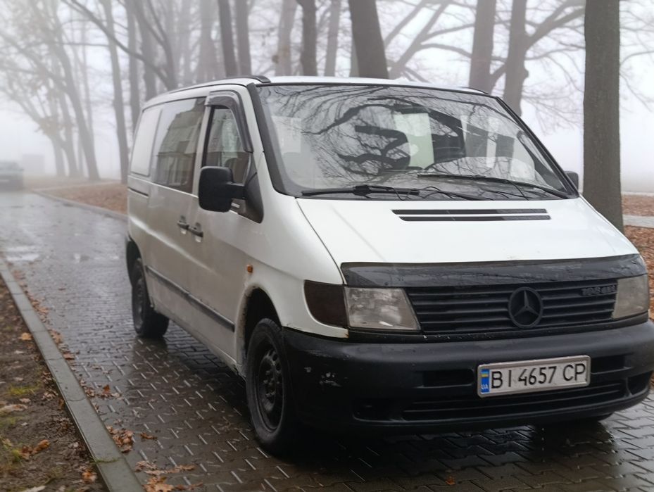 У продажу MB Vito на повному ходу