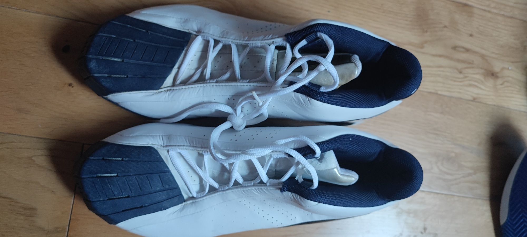 Buty Adidas 44 2/3