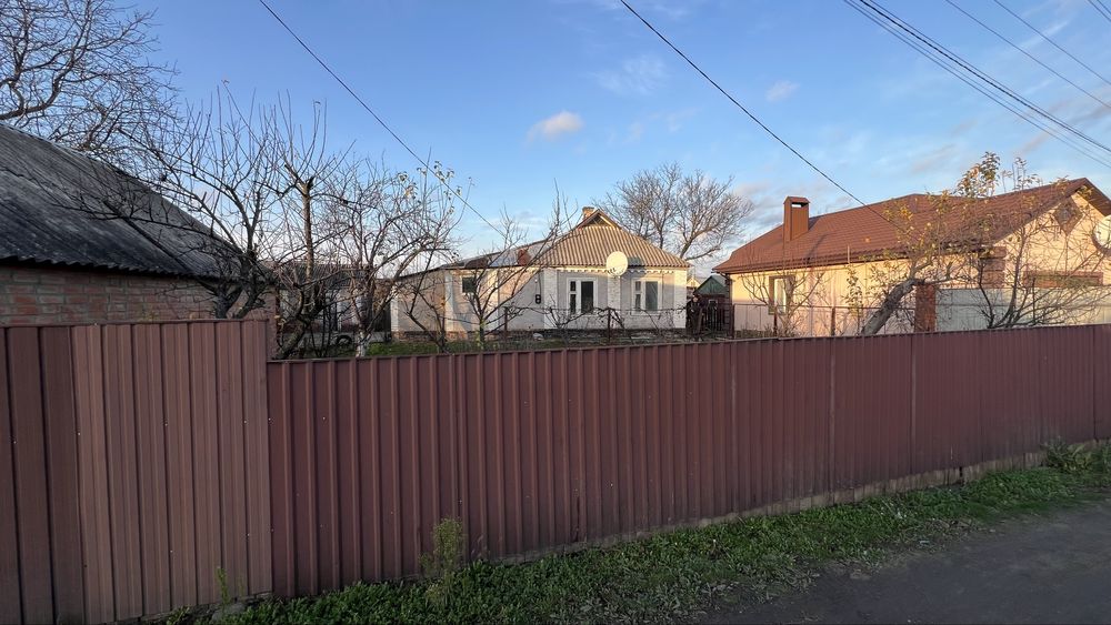 продаж будинку на Крутому Березі (Вакуленці)