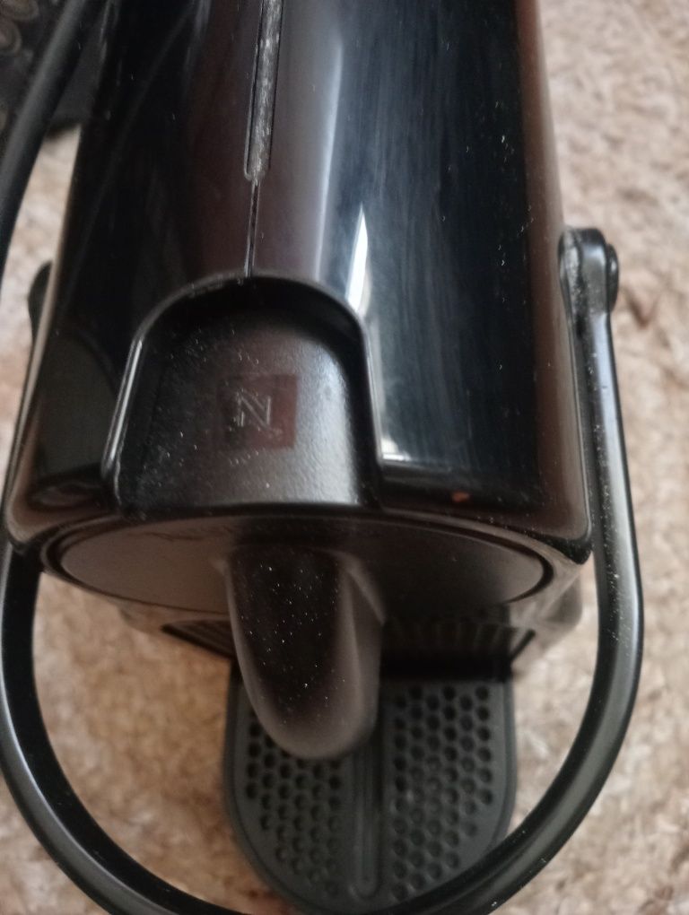 Máquina de café da  Nespresso cápsula - Com avaria não saí café:(