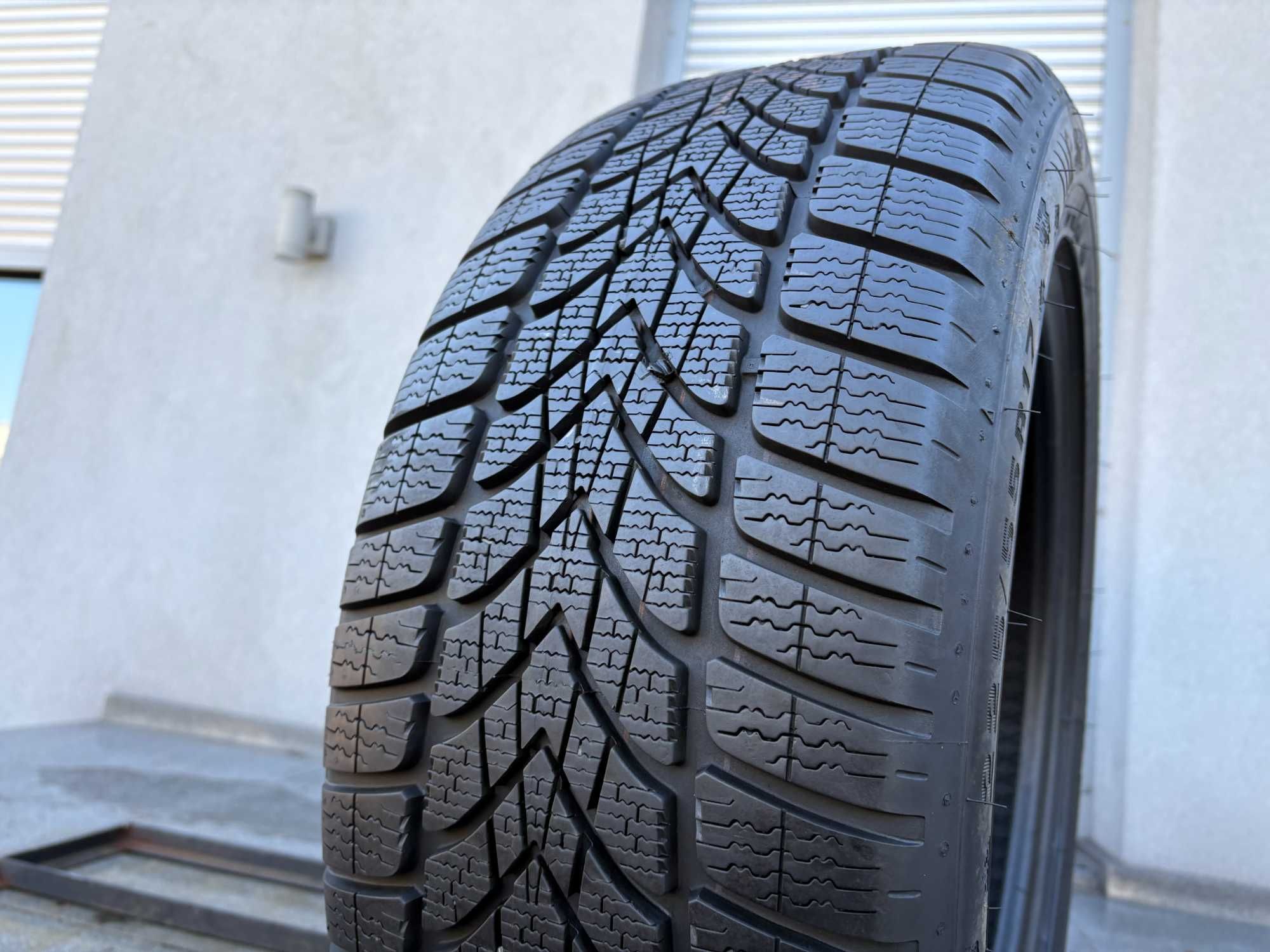 2szt zimowe 225/55R17 Dunlop RSC 7,4mm 2023r świetny stan! Z112