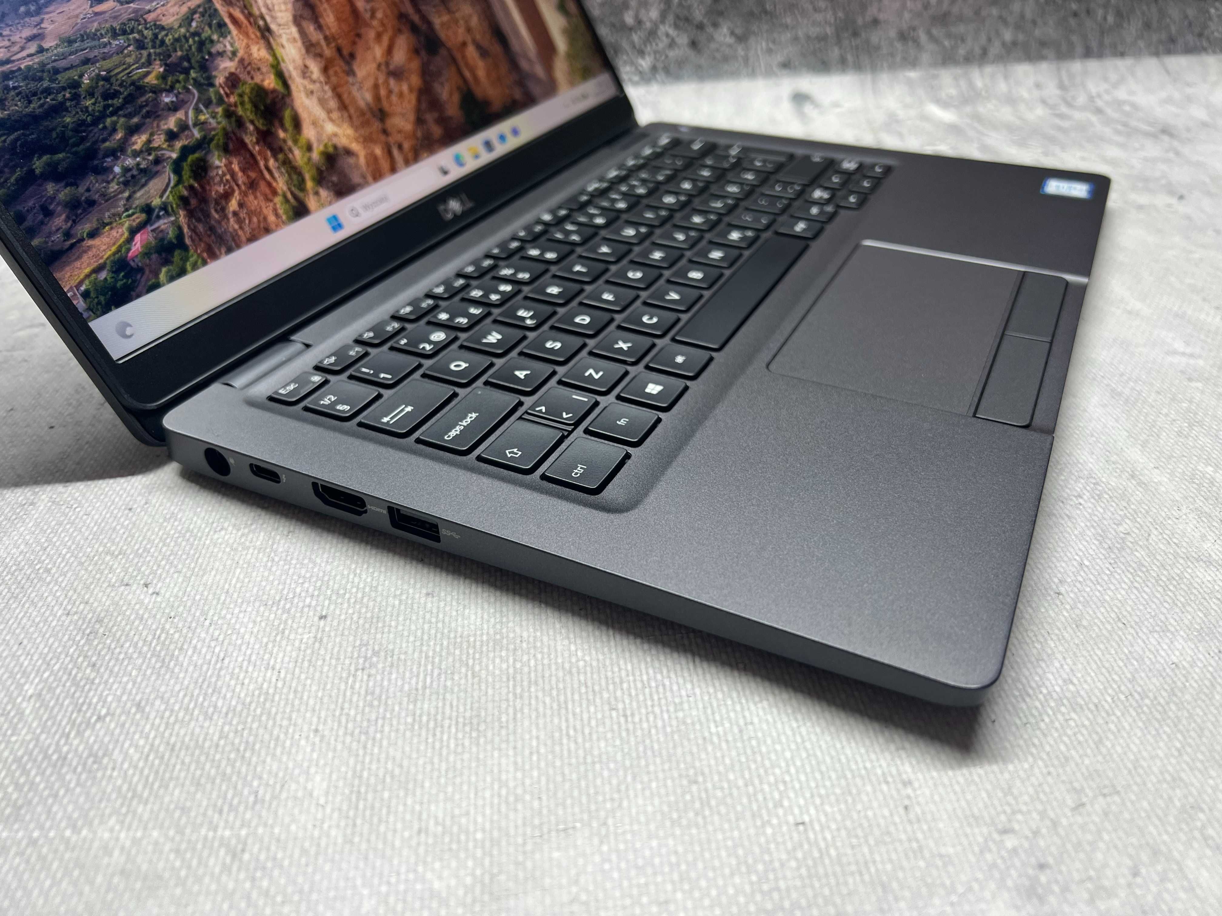 DELL Latitude 5300 / i7 8665 4.8GHz/ 16GB DDR4/ 1TB SSD/ 13.3 FHD/ W11