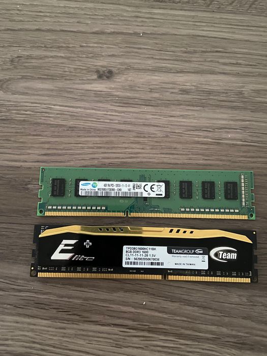 Pamięć RAM 1x4gb,1x8gb