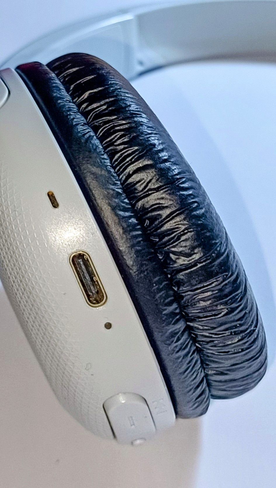 Навушники безпровідні Bluetooth Sony WH-CH510 (White)