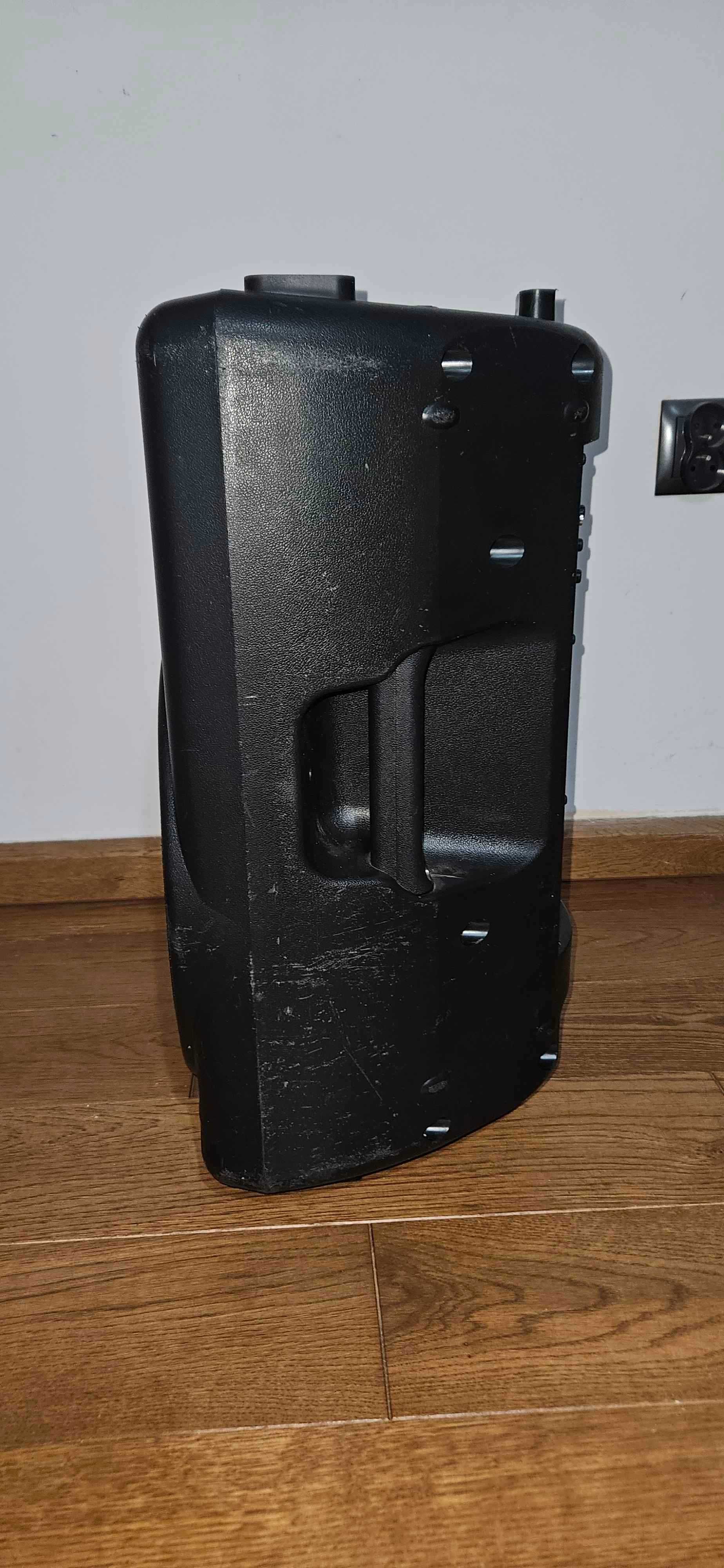 Behringer B212D 550W kolumna aktywna
