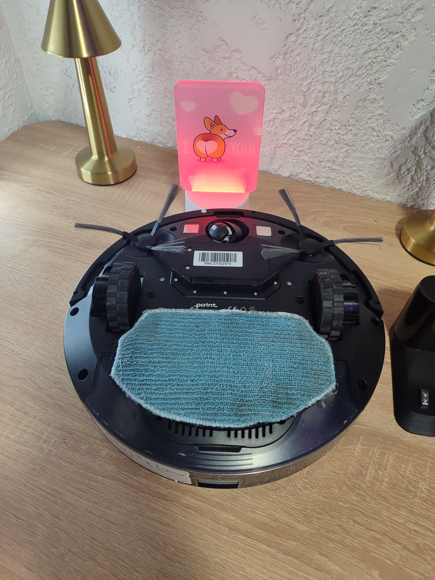 Робот-пилосос Point DUSTY520WET