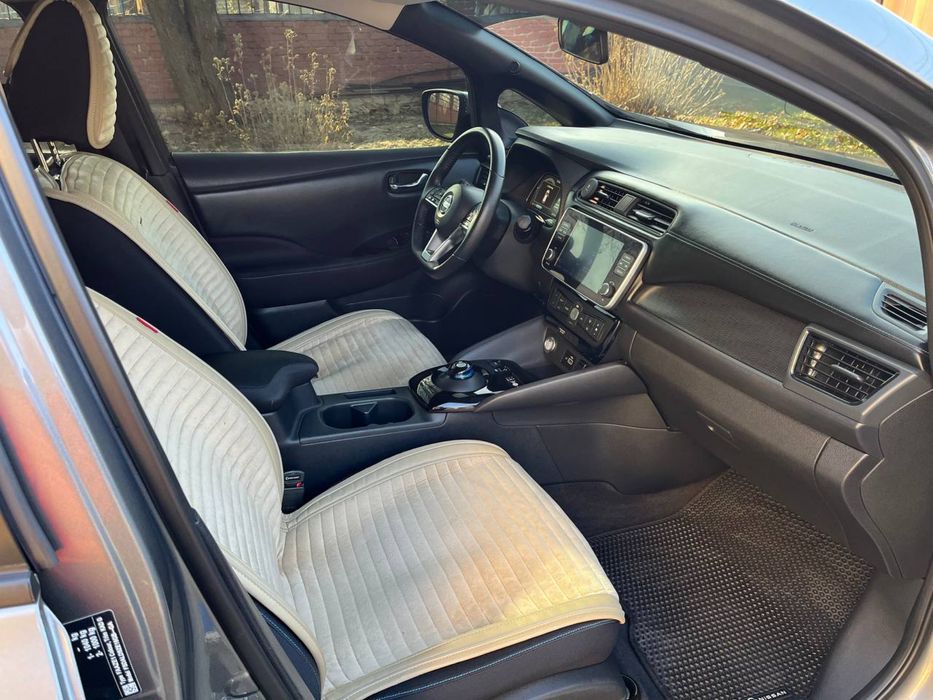 Nissan Leaf 2019рік Ідеал-38тис пробігу.