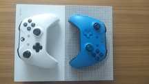 Xbox one s plus 2 pady