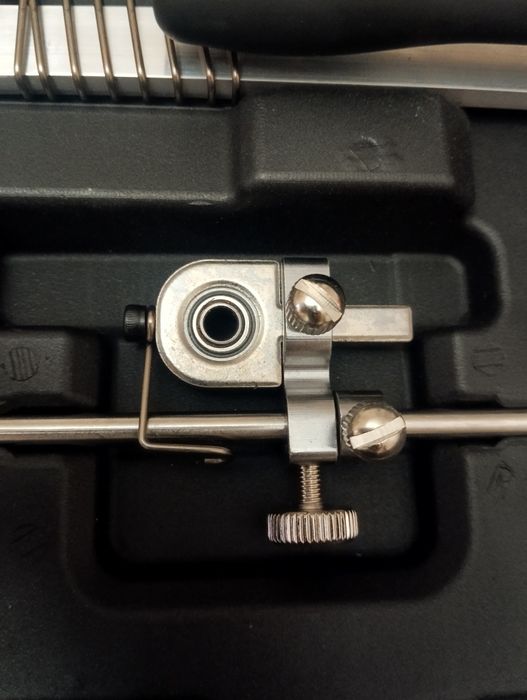 Точилка для ножей Ruixin PRO 009