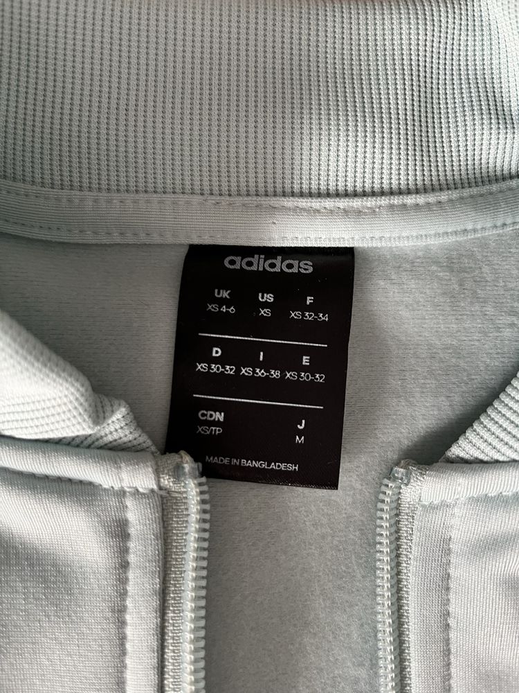 Спортивний костюм adidas