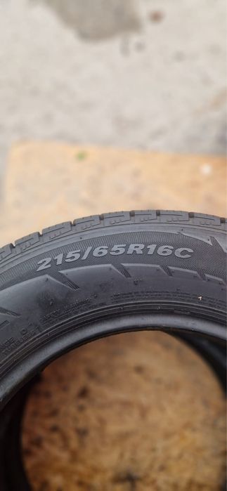 Opony zimowe BUS Nexen 215/65R16C 9MM dot21 opony używane zima