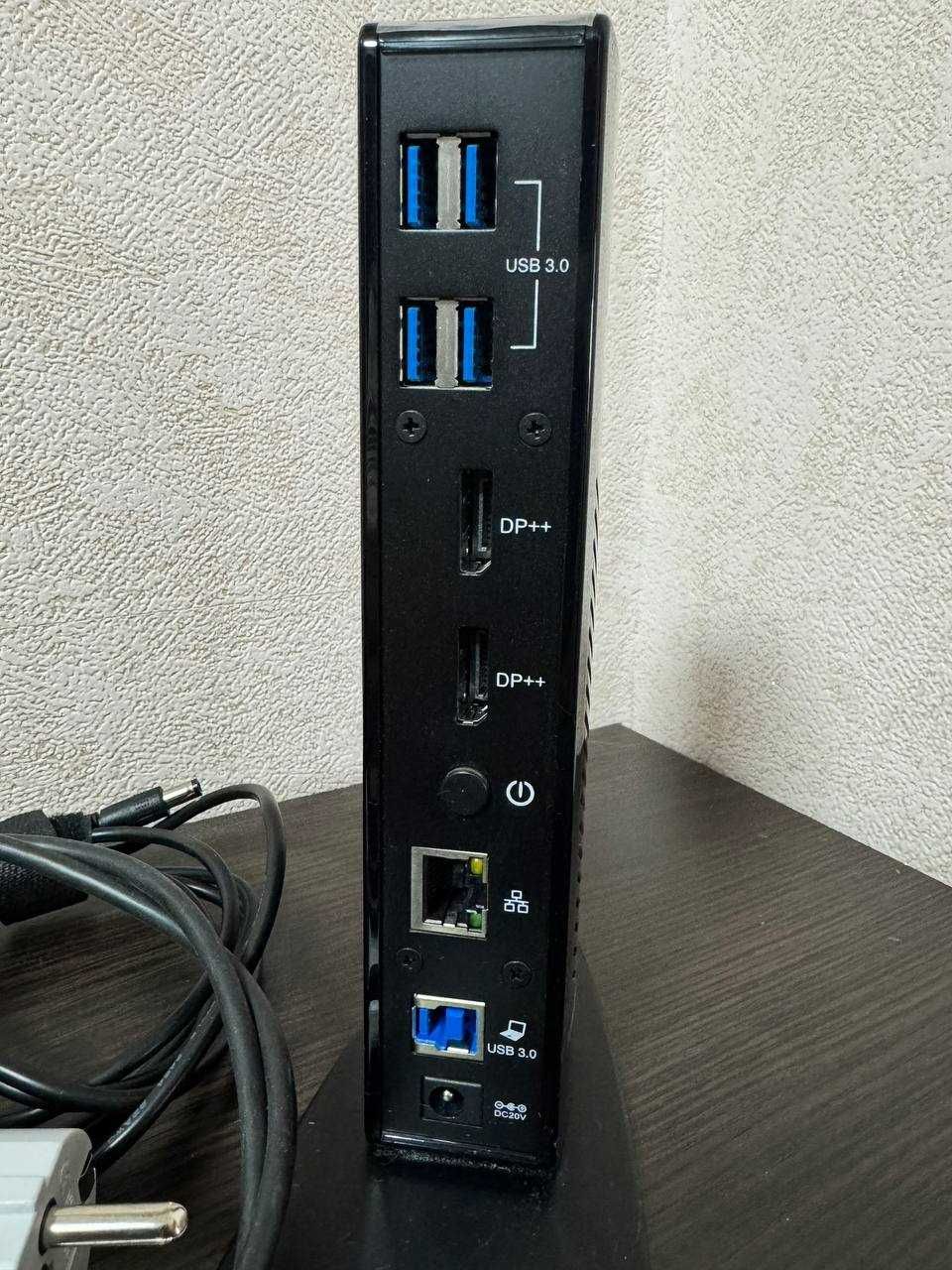 PLUGABLE UD-6950 докстанція для ноутбуків