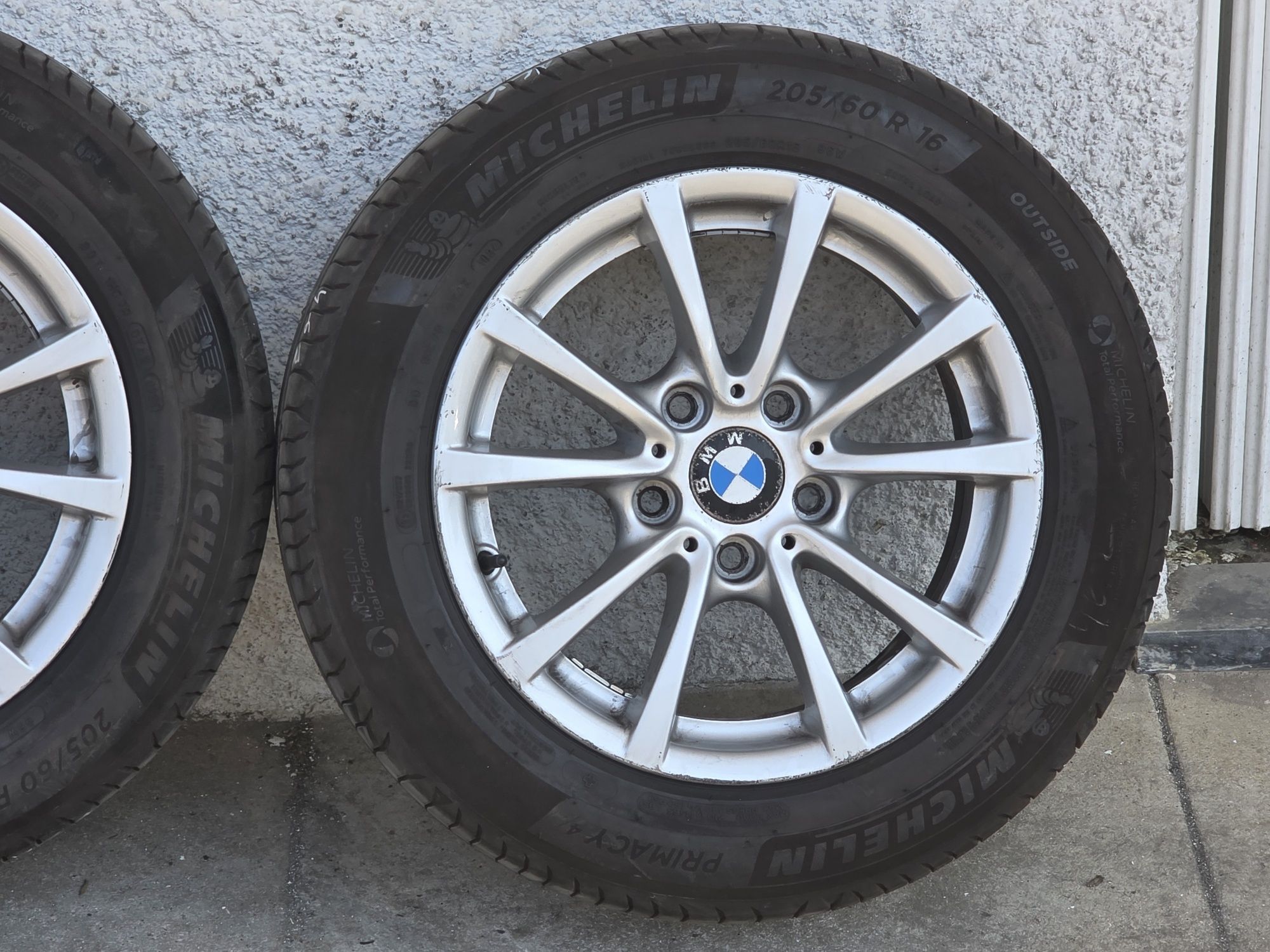 Jantes Originais BMW 16" 5x120 com Pneus 205.60.16