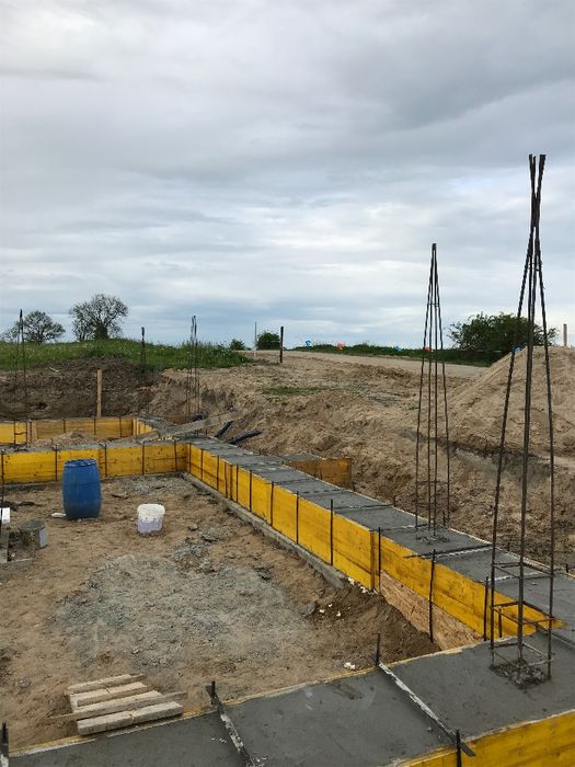 Wynajem szalunków  stropowych  od 80 gr.m2