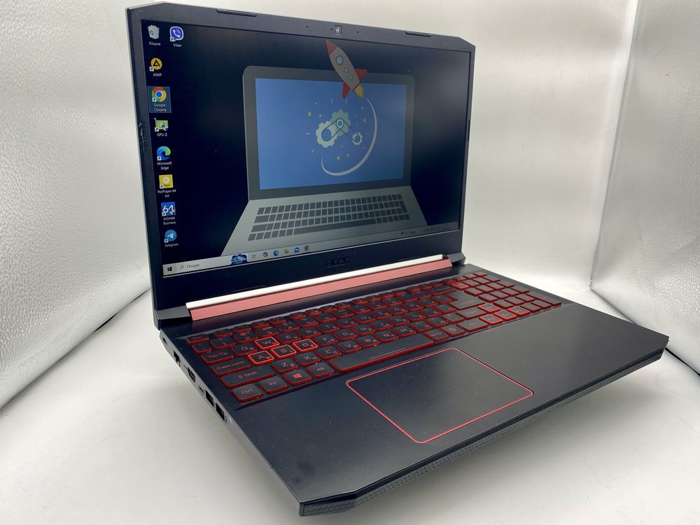 Acer Nitro 5 15,6"IPS FHD RX560X 4GB Ryzen5 3550H/16GB/256GbM2/12%