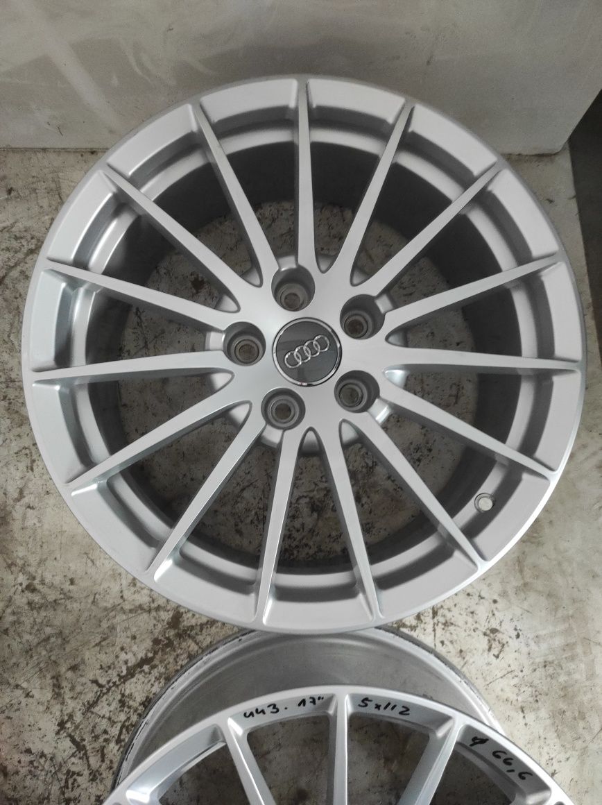 443 Felgi aluminiowe ORYGINAŁ AUDI R 17 5x112 otwór 66,6 Bardzo Ładne