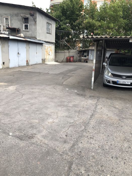 Сдам паркоместо в а/к «Мотор» р/н просп. Шевченко,в 50 м. дом Кукуруза