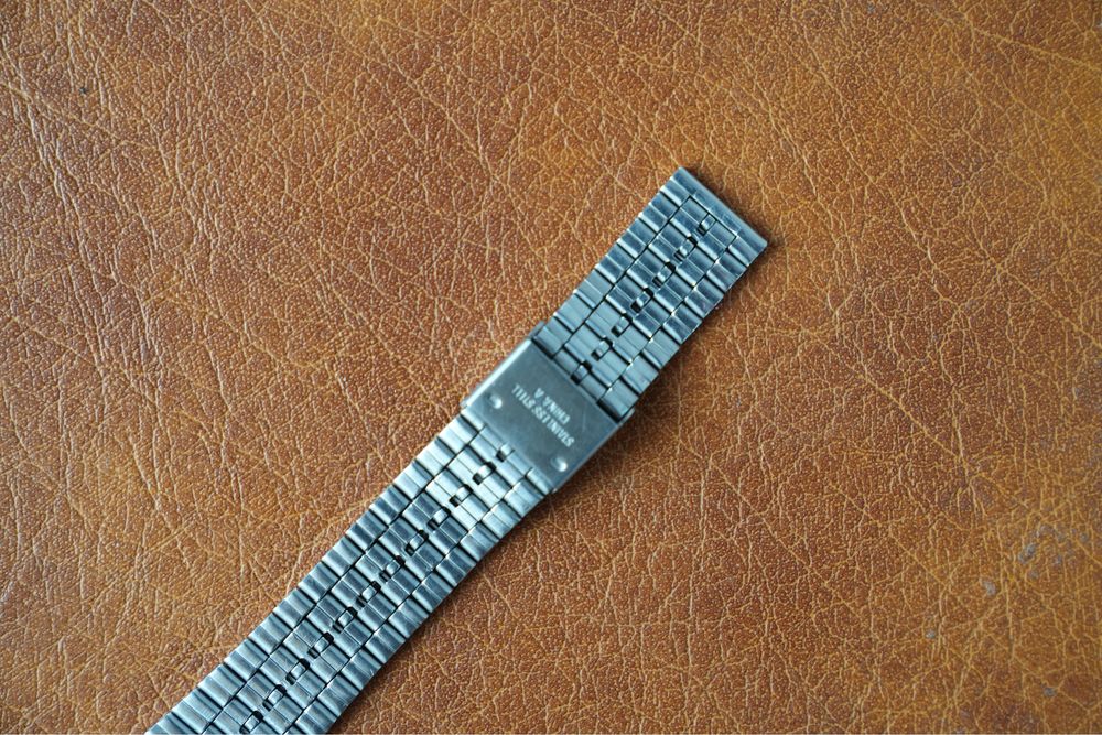 Zegarek Casio Vintage AQ-228 Srebrny Legendarny Stary Retro