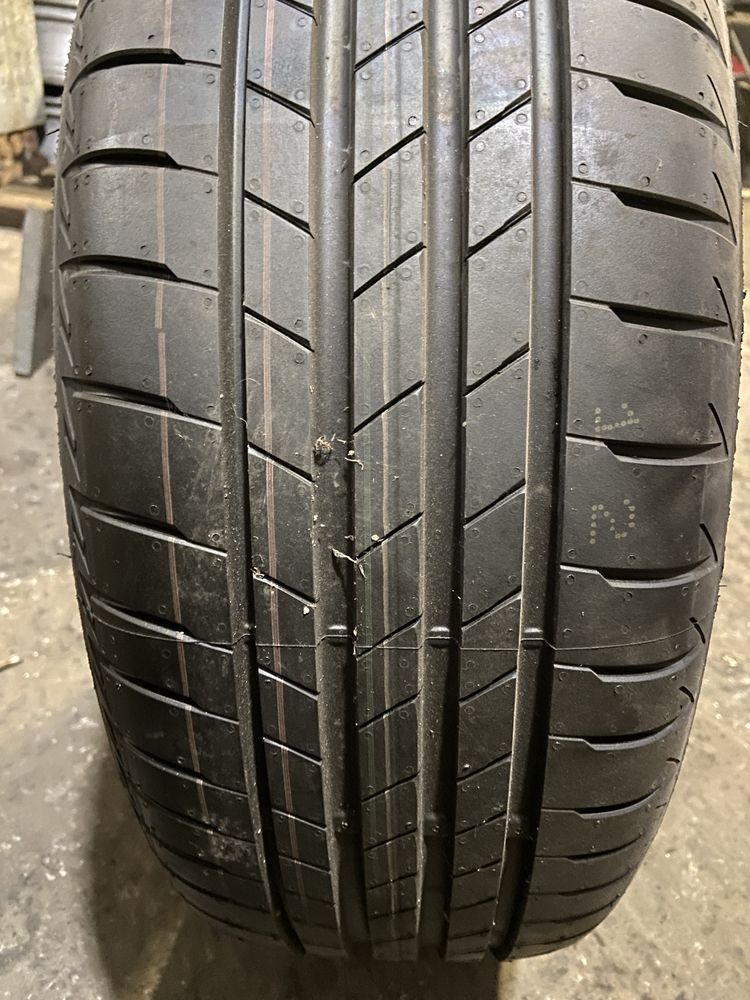 Резина нова 205/55 R16