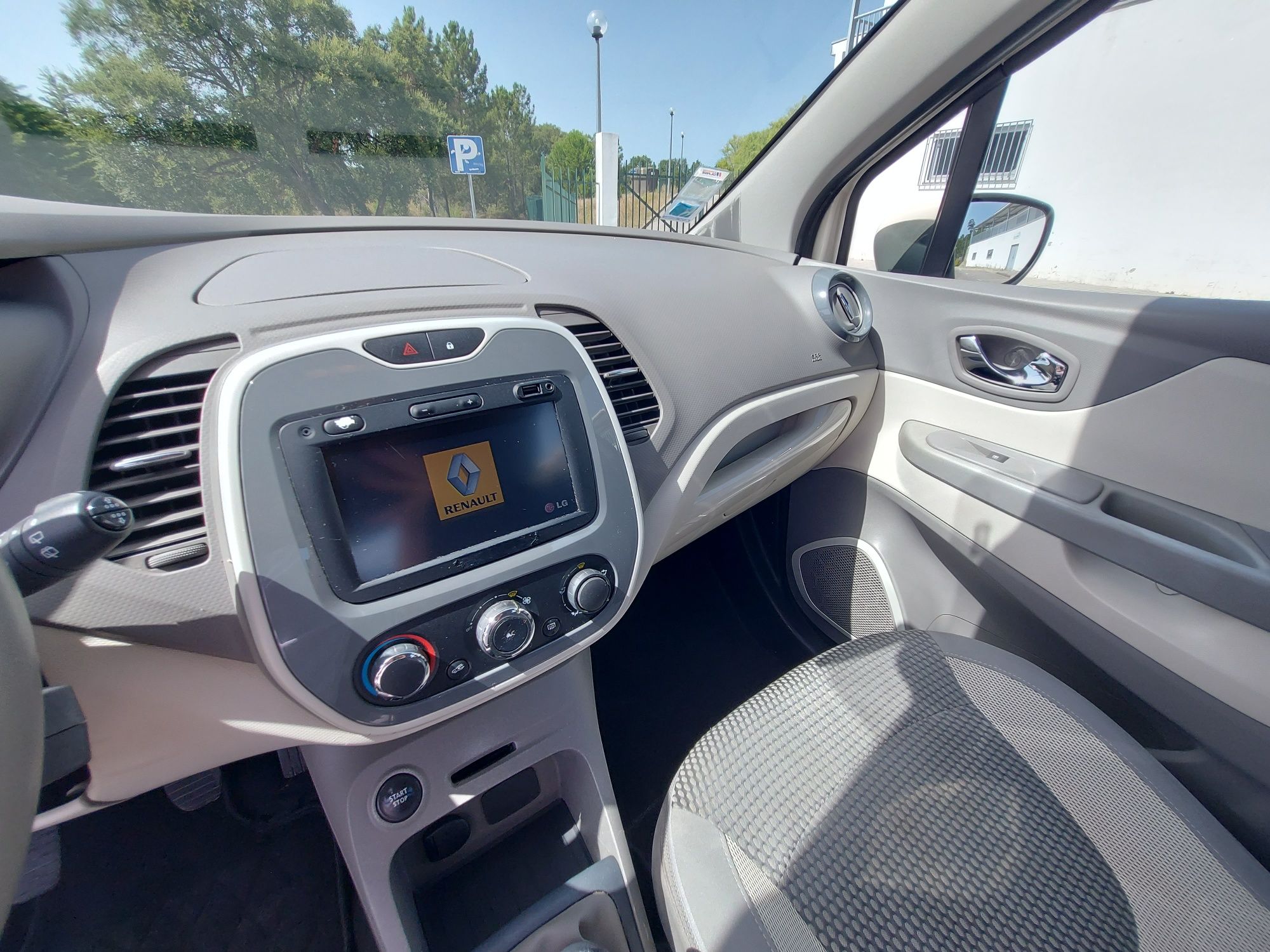 Renault Captur 1.5 DCI Expression 90cv Nacional 1 Dono