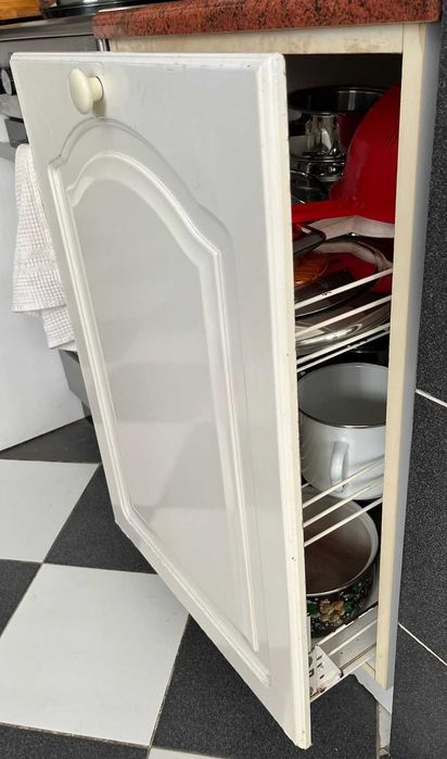 Meble kuchenne używane, białe, blaty, szafki wiszące