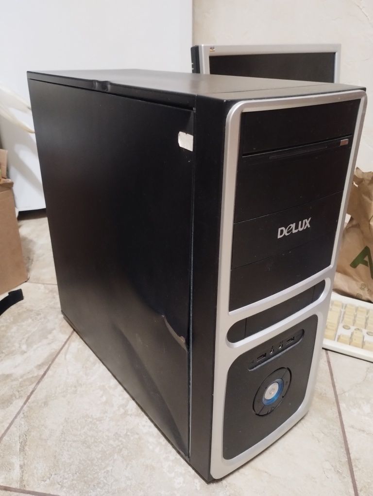 Системний блок Sempron 3000+ Socket 754 DDR 2 Gb Nvidia NVS300512 DDR3