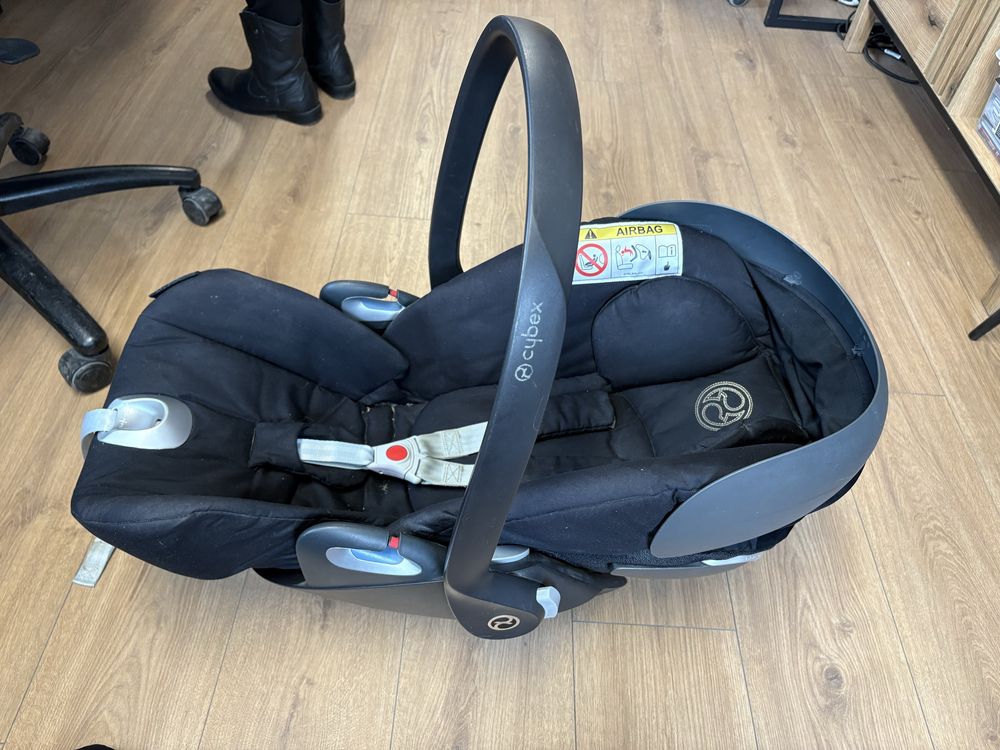 Fotelik nosidełko z bazą Cybex z i-size