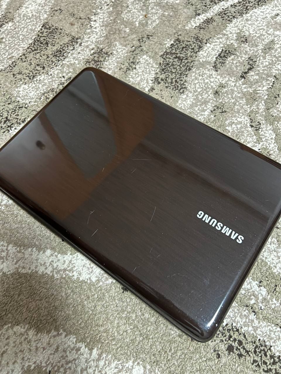 Продам ноутбук Samsung