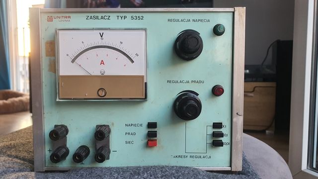 Zasilacz laboratoryjny DC UNITRA UNIMA TYP 5352 20V 5A