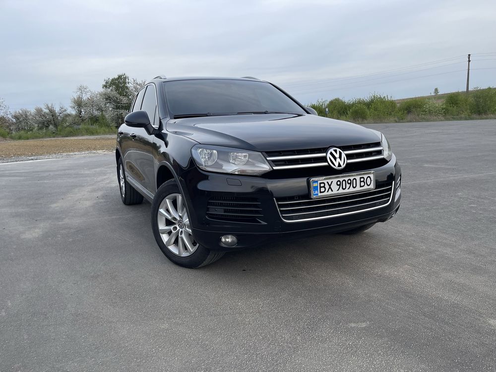 VOLKSWAGEN touareg 2012р