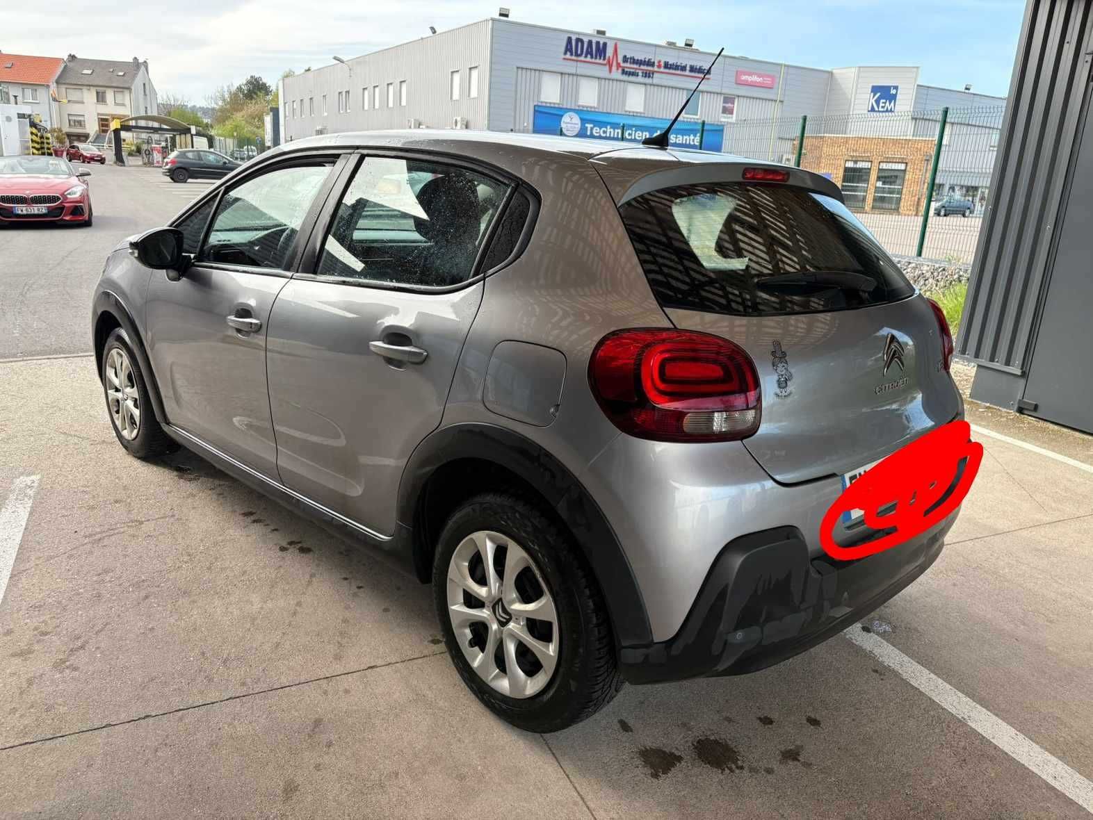 Vendo um Citroën C3 2020