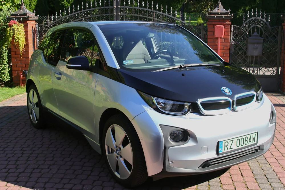 BMW i3 B. ładny, zadbany egzemplarz z niskim przebiegiem; kupiony od Dealera!