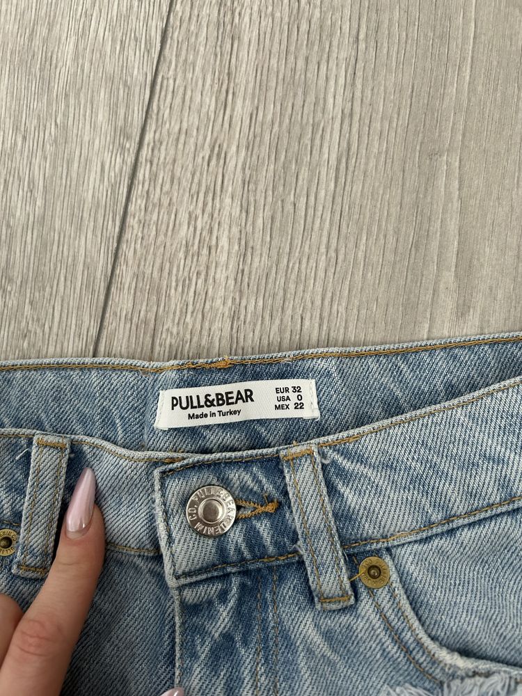 spodenki pull & bear