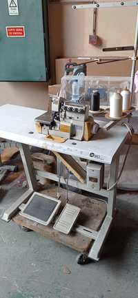 Máquina costura corte e cose industrial Jack 788