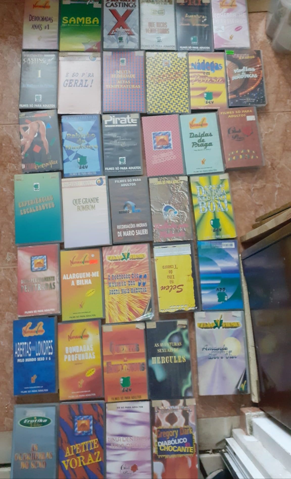 Filmes VHS para adulto