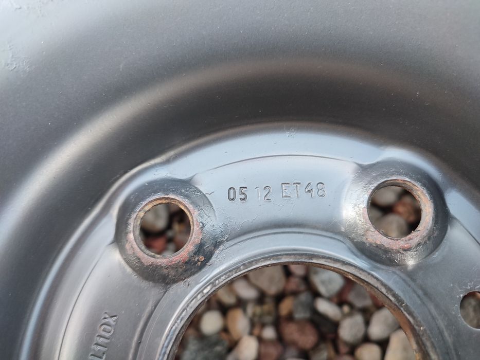 Koła zimowe Opony Pirelli 195/65 r15 5x114,3 Hyundai ix20 Kia Venga