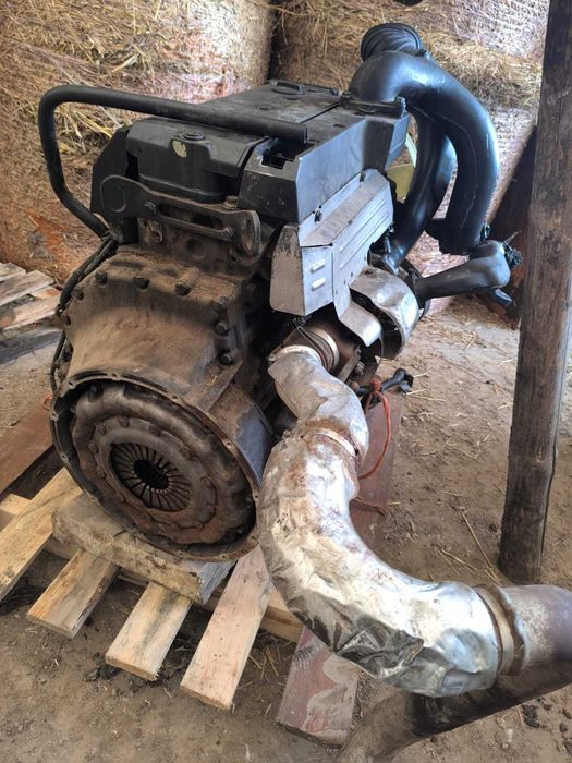 Silnik mercedes  OM 904 uszkodzony (słupek) atego, autosan, manitou