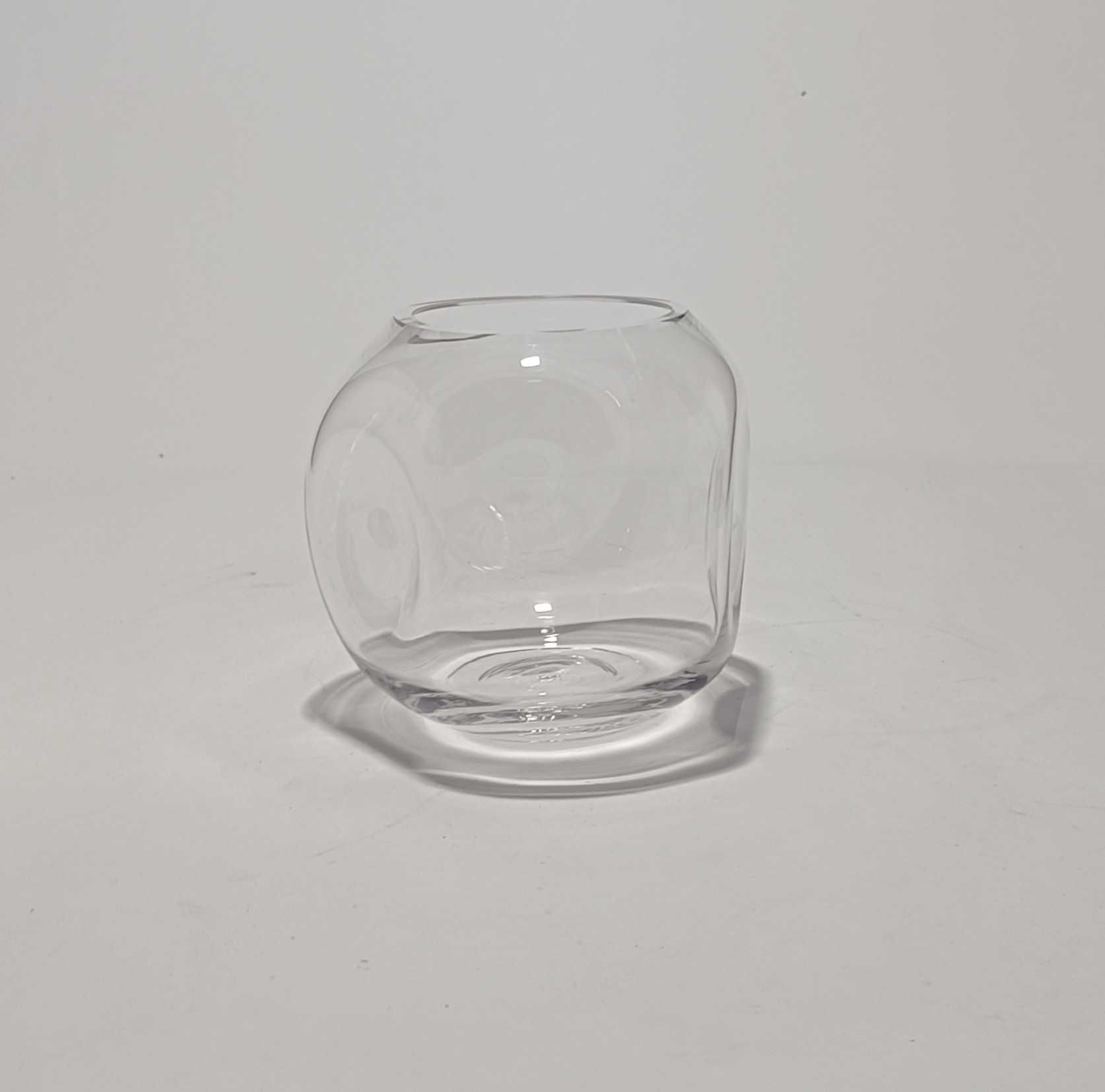 Vaso em Vidro Soprado Manual Design Orgânico | Três Cores Disponíveis