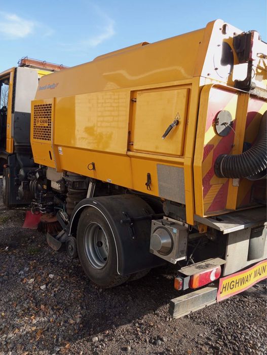 Підмітально прибиральна машина , подметальная , уборочная Iveco 2013р